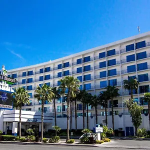 https://royal-vacation-suites.las-vegashotels.net